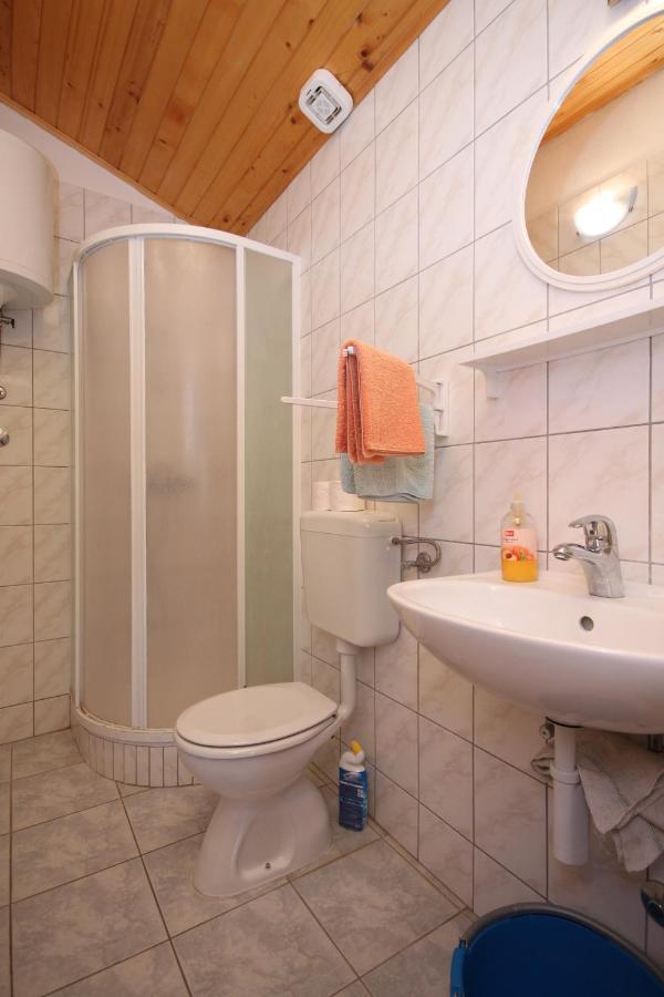Apartments With A Parking Space Ivan Dolac, Hvar - 8797 Bagian luar foto