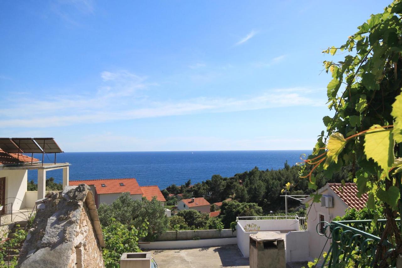 Apartments With A Parking Space Ivan Dolac, Hvar - 8797 Bagian luar foto