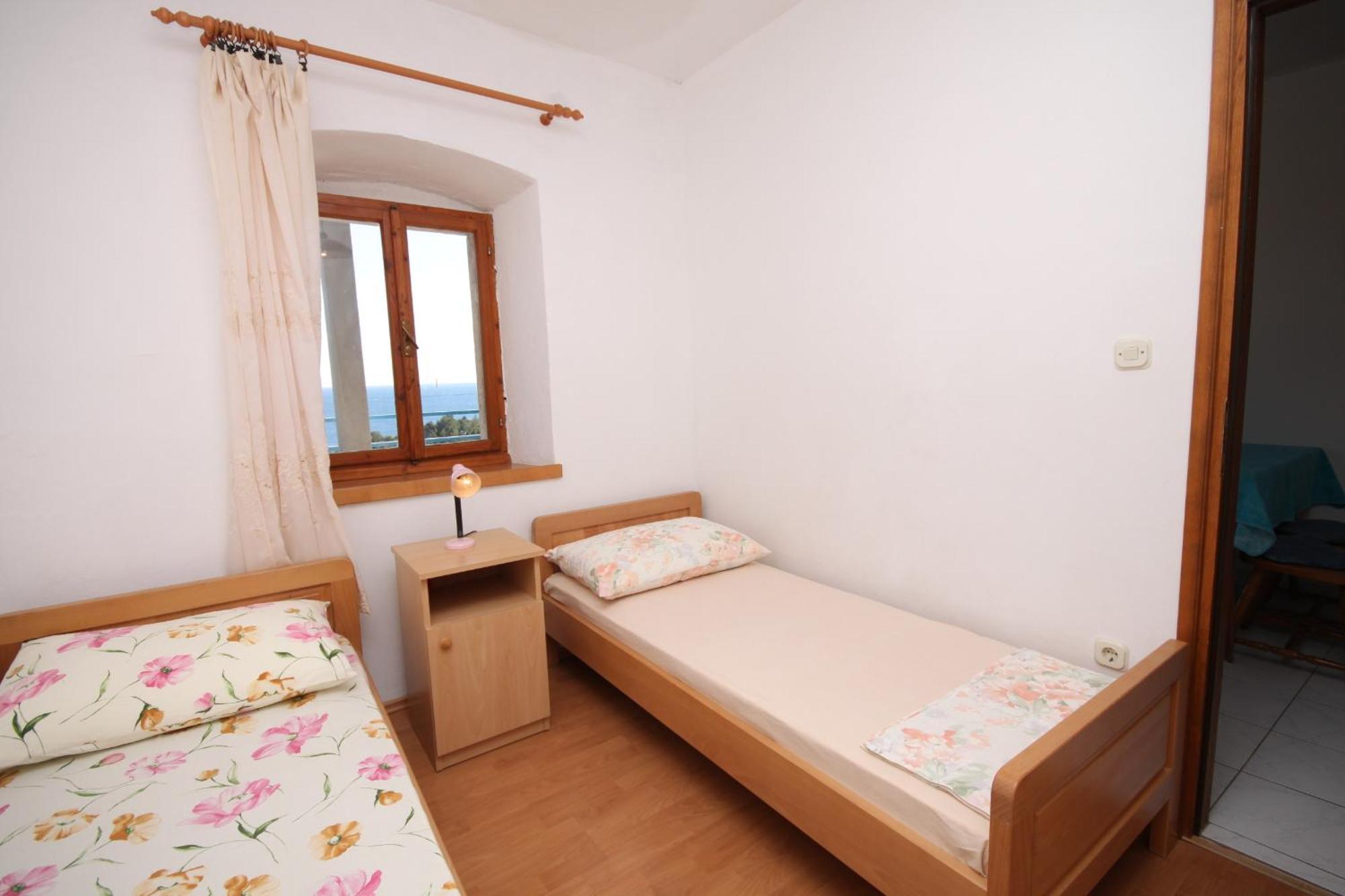 Apartments With A Parking Space Ivan Dolac, Hvar - 8797 Ruang foto