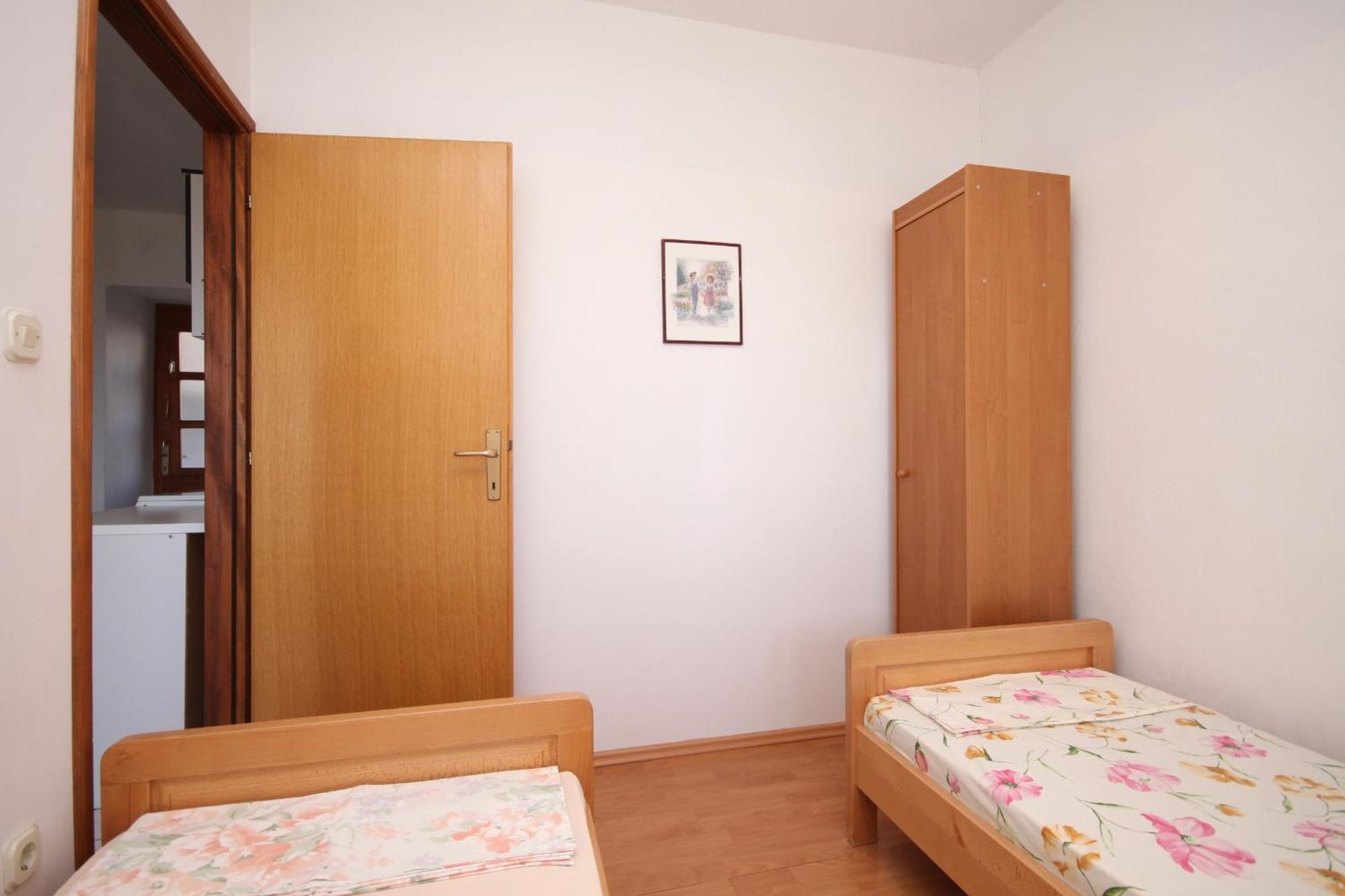 Apartments With A Parking Space Ivan Dolac, Hvar - 8797 Ruang foto